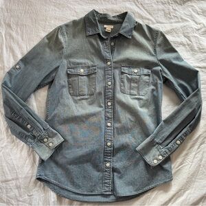 J Crew Women’s Denim Shirt XS